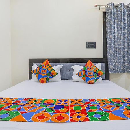 Fabexpress Awadh Inn - 400M From Shri Ram Janam Bhumi Ayodhya Exterior photo